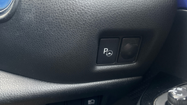 Toyota C-HR 1.8 Hybrid Dynamic 5dr CVT [Leather] Hybrid Hatchback